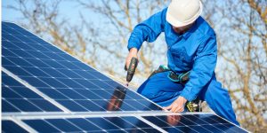Installation Maintenance Panneaux Solaires Photovoltaïques à La Desirade